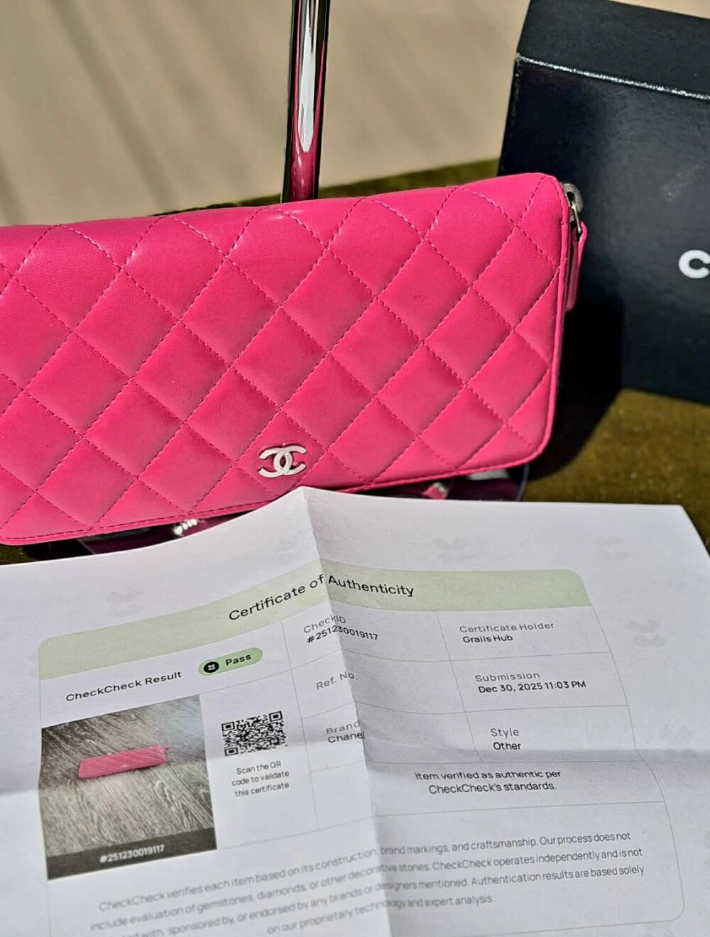 ✨ AUTHENTIC Chanel Classic Long Zipped Wallet | Quilted Pink Lambskin Silver HW - Picture 6 of 9